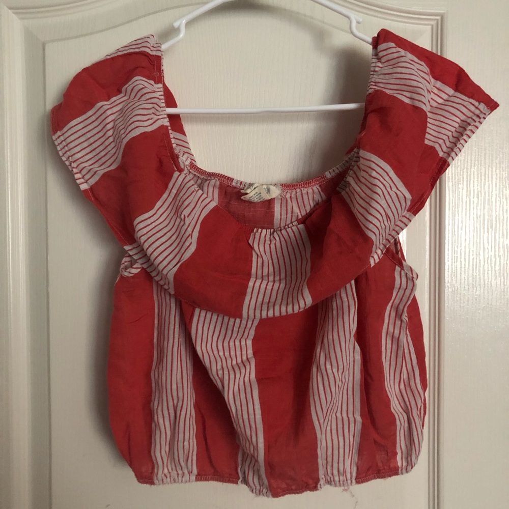 Vertical stripped blouse